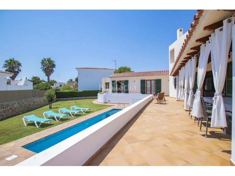 Foto dbc0fdec-f896-4d1c-8fa4-e034593cca50. Xalet amb calefacció aparcament piscina a Cala Blanca Ciutadella de Menorca