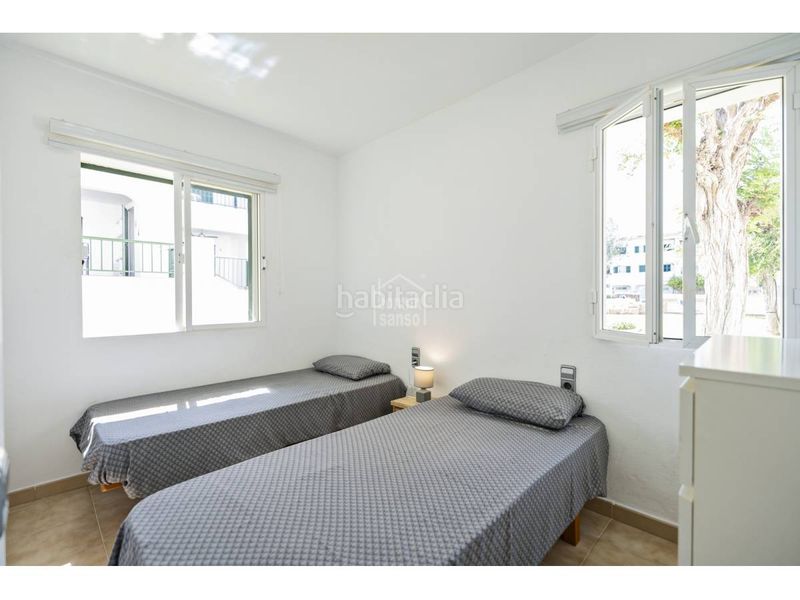 Foto 2f76d350-354f-4a16-819c-113cc2b48450. Apartament amb aparcament piscina a Son Parc Es Mercadal