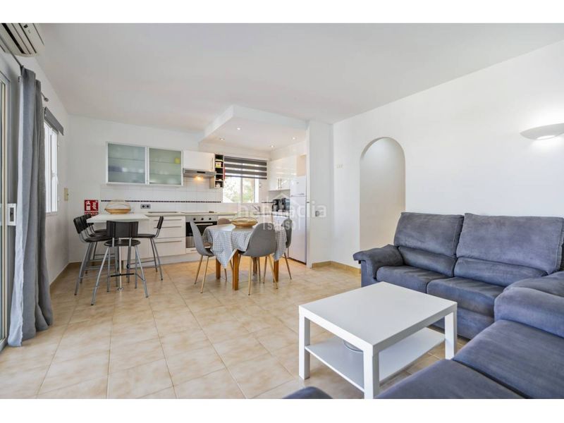 Foto 3a74c393-7c1d-4491-a0e7-a2078c2ded09. Apartament amb aparcament piscina a Son Parc Es Mercadal