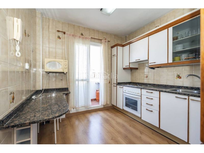 Foto e5c2b993-13cb-4799-9e82-480b49a5c09e. Apartament amb aparcament a Avinguda Menorca-Sínia Costabella Maó / Mahón