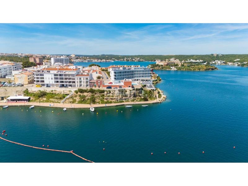 Foto 4aafaf4c-6927-4d55-afc0-c62955652d2b. Apartament amb aparcament a Es Castell Es Castell