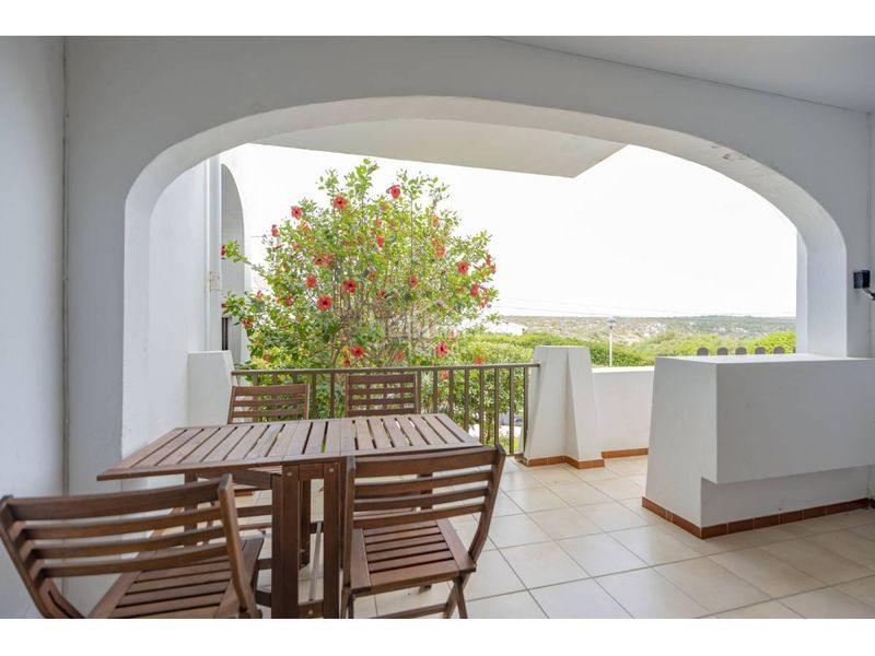Foto c0a83393-1d5d-498b-aed1-66cd5aed8488. Apartament amb piscina a Cala en Porter Alaior