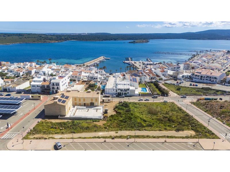 Foto c19cf93f-2d4d-4bd8-8ca7-3310e3a1afd1. Apartament amb aparcament piscina a Fornells Es Mercadal