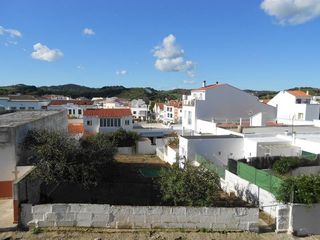 Flat in Es Mercadal Poble. Vivienda en planta primera muy cercana al centro de la población