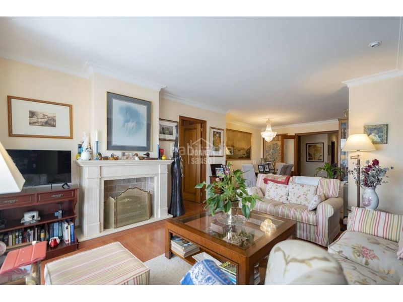 Foto b1c74ee0-2150-4ed7-826f-1434fc747c12. Apartament amb aparcament piscina a Avinguda Menorca-Sínia Costabella Maó / Mahón