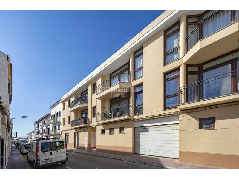 Foto 1e0bce8e-60c6-45dc-9262-9b8944c9f370. Apartament amb aparcament a Es Castell Es Castell