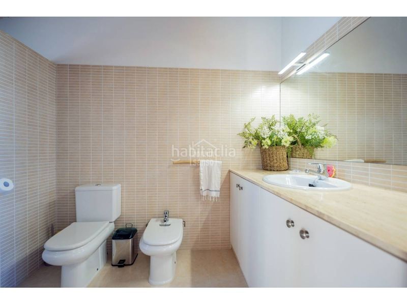 Foto ca037a1a-5557-42ae-8840-b579e9a6cfa6. Apartament amb aparcament a Es Castell Es Castell