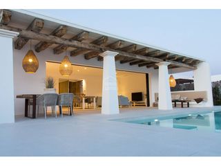 Chalet in Punta Grossa. En punta grossa, arenal den castell, menorca, extraordinario cha