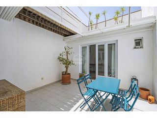 Chalet in Avinguda Menorca-Sínia Costabella. Casa en venta con patio, terraza y múltiples posibilidades, mahó