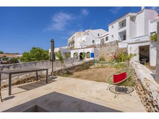 Chalet in Alaior Poble. Propiedad singular en el centro de alaior, menorca
