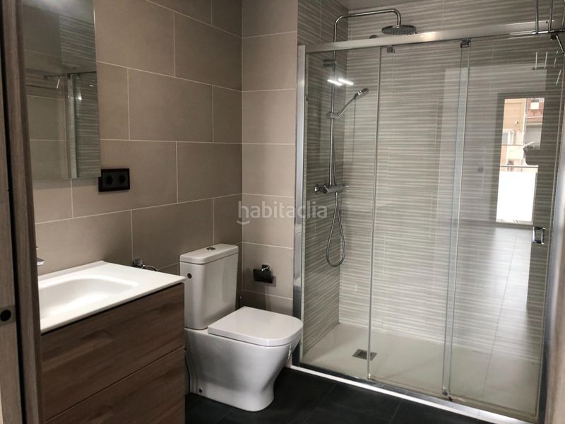 Foto c521a5c3-a0ef-49db-867c-43cbb6f5930e. Rent penthouse with heating parking in Eixample Mataró