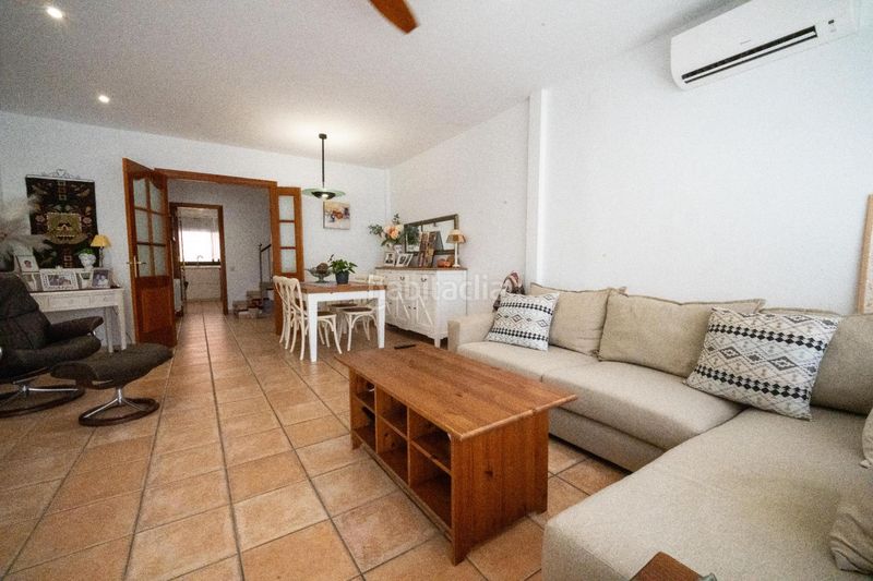 Foto 0a2f3b3f-4355-4316-aac6-6d17e4b991fb. Casa amb aparcament a Centre Mataró