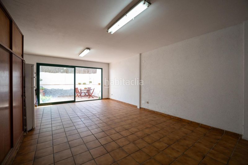 Foto 695d405d-0bce-417c-aeeb-8c97eff454fa. Casa amb aparcament a Centre Mataró