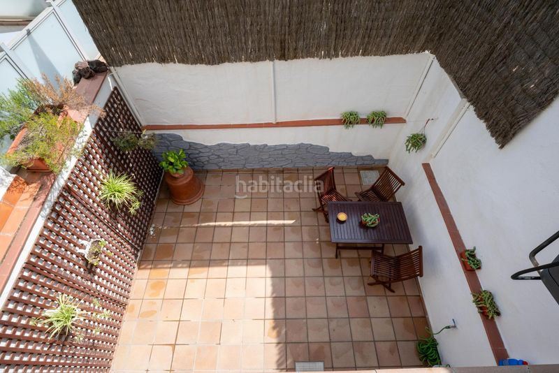 Foto baa7140b-1100-43d2-9238-641b4b59a050. Casa amb aparcament a Centre Mataró