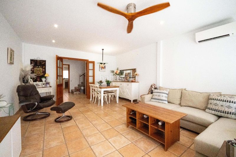 Foto e82fcc44-b836-4131-82e9-3d4e2c6dadfd. Casa amb aparcament a Centre Mataró