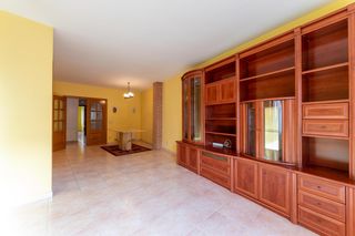 Etagenwohnung in Eixample. Pis centric de 3 hab amb 85 m2 útils