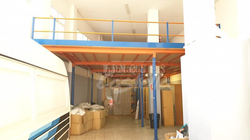 Foto c7ab2db2-b315-4ac6-a0f6-33010f7003f5. Locale commerciale in Via Europa - Parc Central Mataró