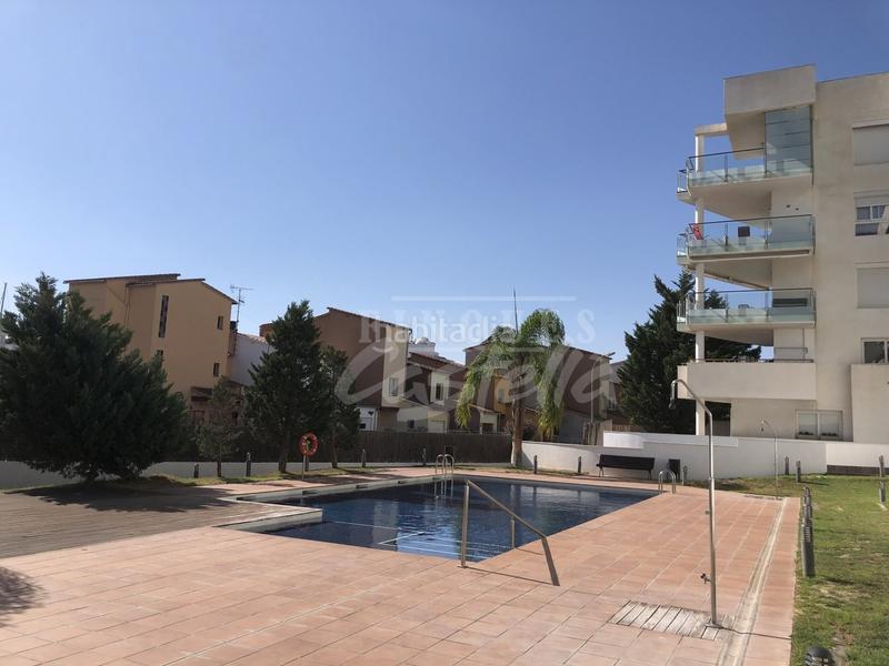 Foto ce1cb09e-7bdc-44e9-a528-4fe99d7f8891. Alquiler piso alquiler temporal disponible a partir de noviembr 2025bienvenidos a un oasis Santa Margarida! este fabuloso piso de 62 m en Roses