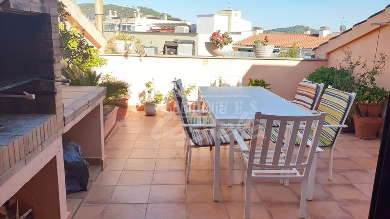 Foto 6ddae45d-9dce-41f5-8518-1da6346e5eb0. Casa amb calefacció a Nucli Urbà Argentona