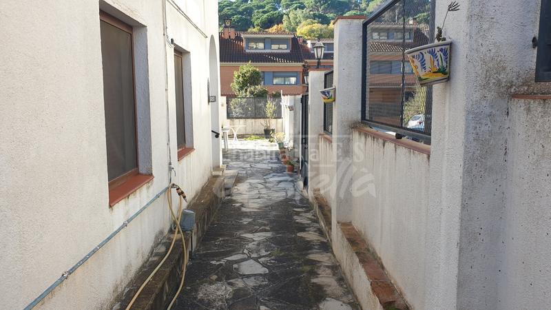 Foto 8e0838f8-d033-4be1-bf11-7b2793abfebc. Terreny residencial a Centre Sant Andreu de Llavaneres