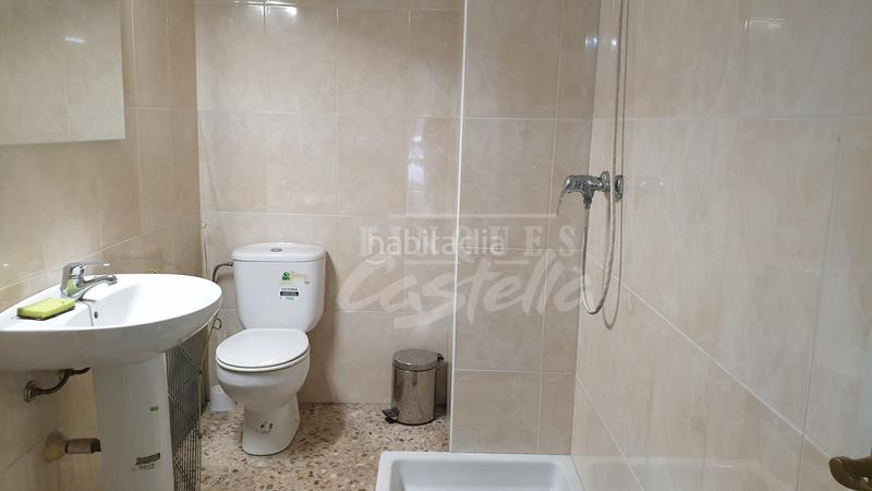 Foto dbcac5a4-d1bc-43b2-861d-6fdadb6d3879. Locale commerciale in Via Europa - Parc Central Mataró