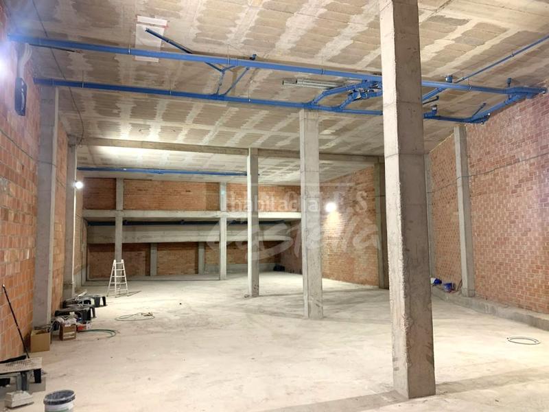 Foto b1072392-e8bb-4614-86e6-7189064c4e09. Affitto locale commerciale in Centre Mataró