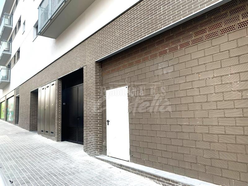 Foto b4165eca-9f28-4765-82e6-c61ebd87260f. Location local commercial dans Centre Mataró