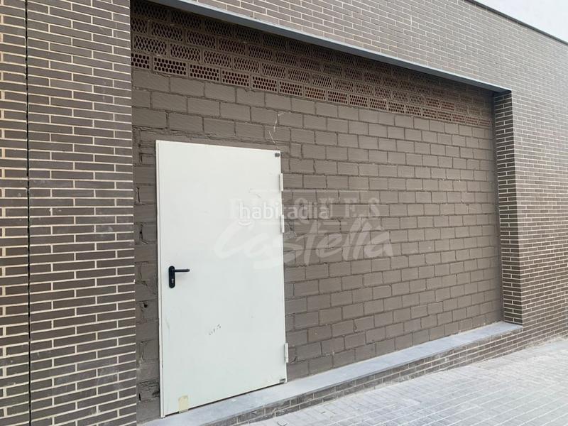 Foto d259de8b-9fb4-4b8f-8f29-9ded3456f2c9. Location local commercial dans Centre Mataró