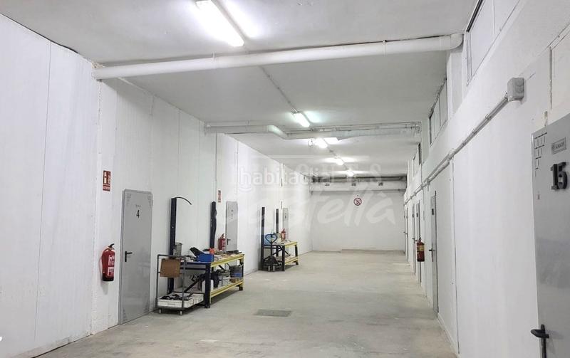 Foto b395fe96-1b94-451b-83a1-7bbcb9646014. Affitto locale commerciale in Eixample Mataró