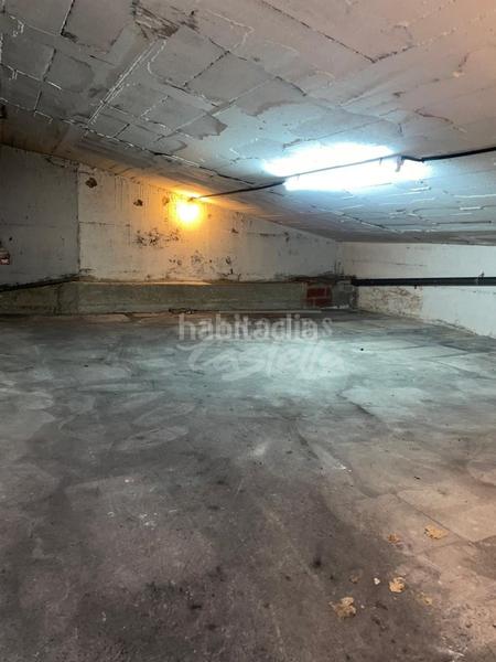 Foto f349b7aa-84f1-4de3-8d57-b41081a61118. Local comercial no pierdas la oportunidad de hacerte con este fabuloso trastero en la encantadora localidad , en la zona de cerdanyola! e en Mataró