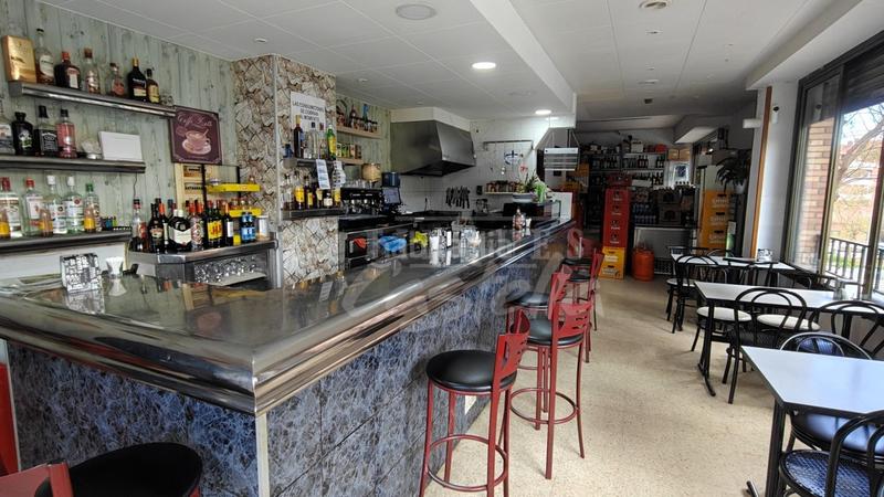 Foto f7590f75-832d-4be3-a6ad-e03861079262. Lloguer local comercial a Camí de la Serra Mataró