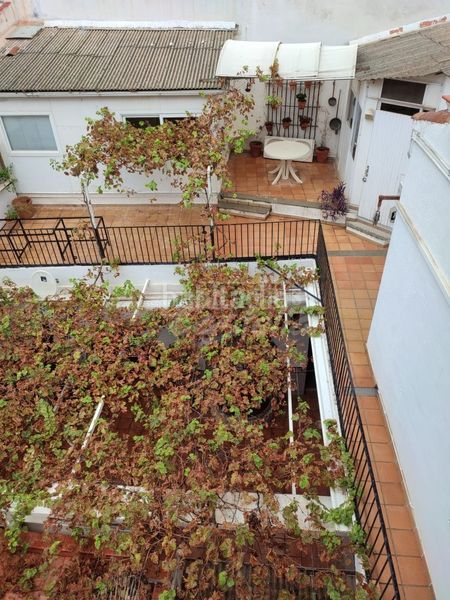 Foto f5e9eb1d-1853-4baf-b51f-ae7191bcbaf1. Casa a Centre Mataró