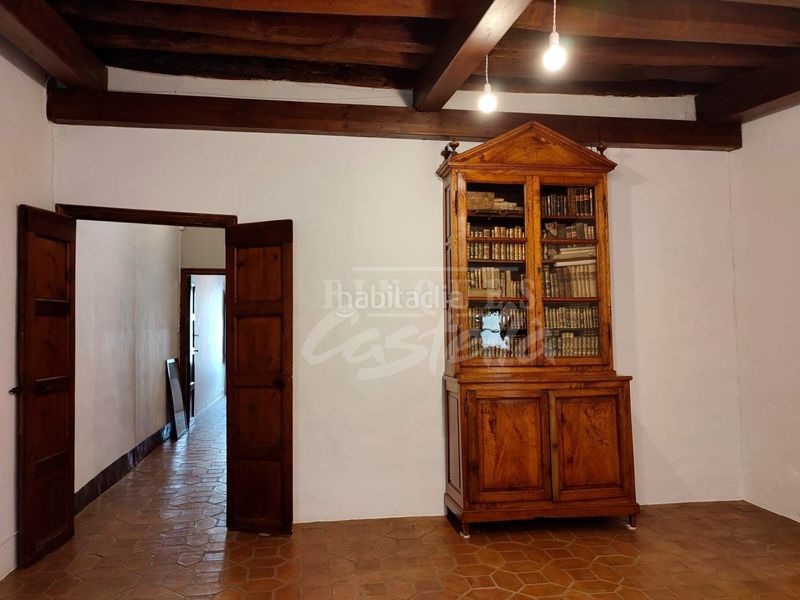 Foto f9e19f9f-7586-4783-b541-e8c3c57108ff. Casa a Centre Mataró