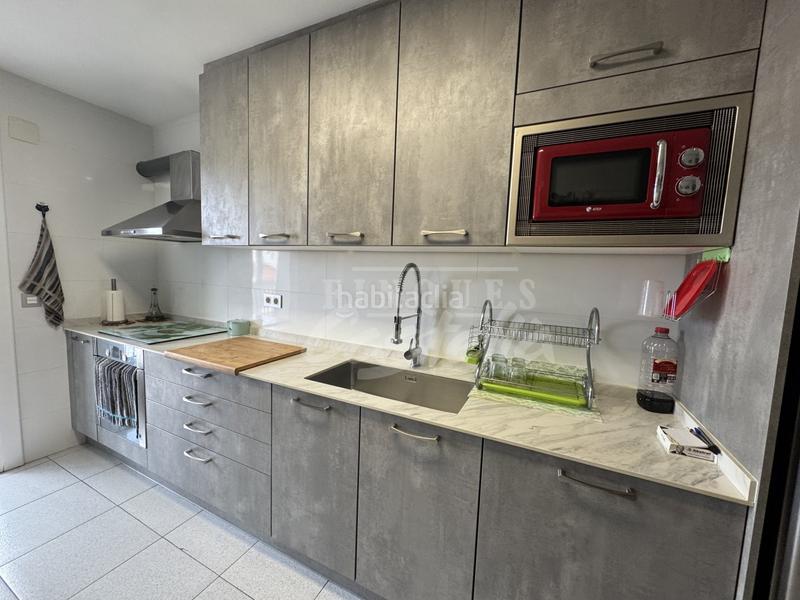 Foto 520d4456-df10-4c4c-9868-c608f543431e. Piso atención compradores en busca de su hogar ideal ! les presento un increíble ático situado en una de las zonas más exclusi en Mataró