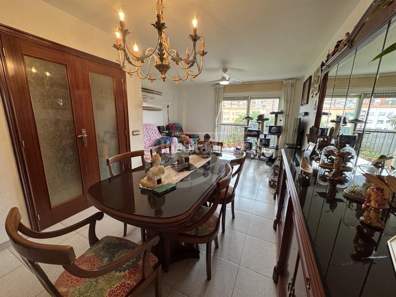 Foto de63eb90-c092-4ad7-beb6-014cd40719af. Piso atención compradores en busca de su hogar ideal ! les presento un increíble ático situado en una de las zonas más exclusi en Mataró