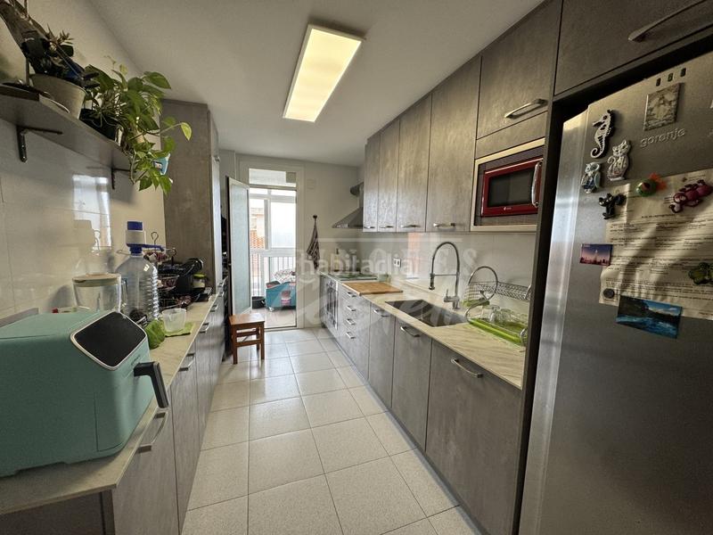 Foto feed9297-3c2b-4680-8139-598104c2bfff. Piso atención compradores en busca de su hogar ideal ! les presento un increíble ático situado en una de las zonas más exclusi en Mataró