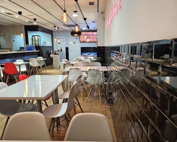 Foto 9203968e-eb3f-4e41-a281-a8bcd96d02aa. Alquiler local comercial bar en traspaso 45.000 eurossituado en la zona del parque central .consta de 145 m local con entrada a pie de calle. lo en Mataró