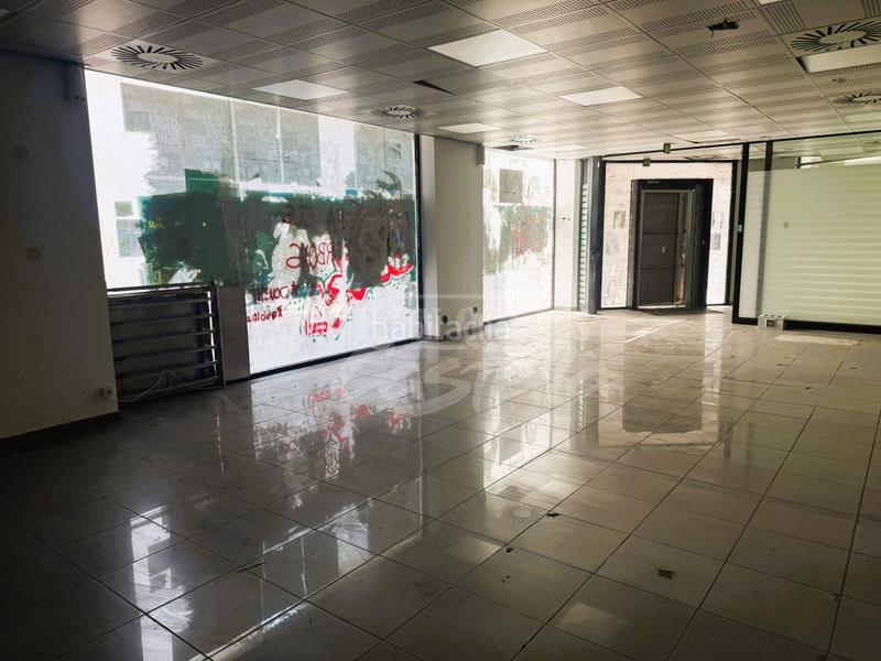 Foto 164961c9-347f-4663-a711-cf9a7a000bda. Rent business premise in Havana Mataró