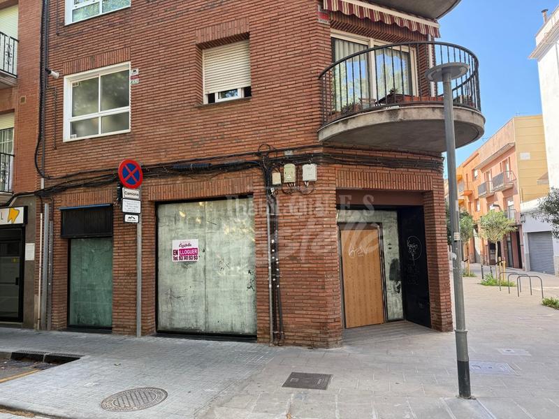 Foto fa1ca9fa-50eb-42a0-8f1f-efbe08d5e320. Rent business premise in Havana Mataró