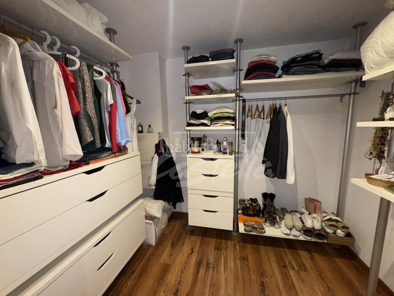 Foto 16718c9e-5ce7-48f7-9d82-6882667f08fb. Casa atención a todos los amantes de la vida tranquila y confortable en un entorno privilegiado! les presento una oportunidad única par en Argentona
