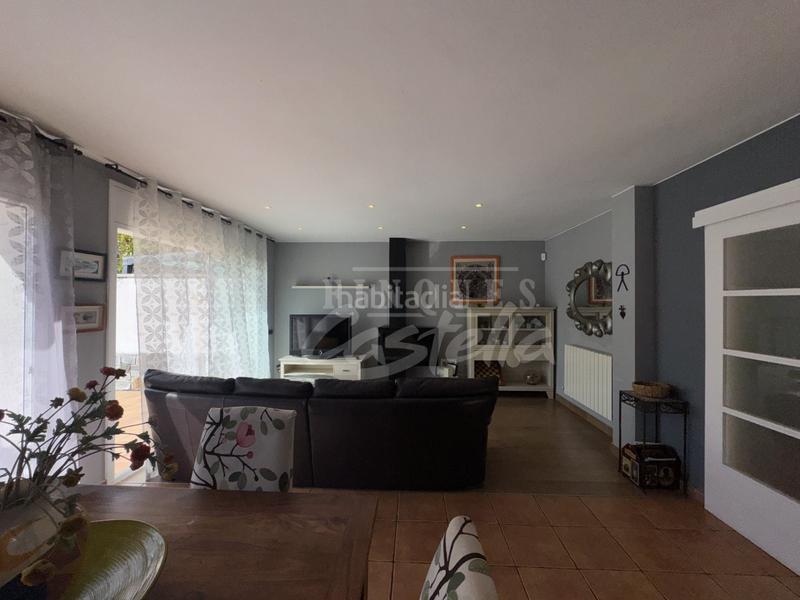 Foto 4d621507-be27-4216-be98-76f2d2495bb9. Casa atención a todos los amantes de la vida tranquila y confortable en un entorno privilegiado! les presento una oportunidad única par en Argentona