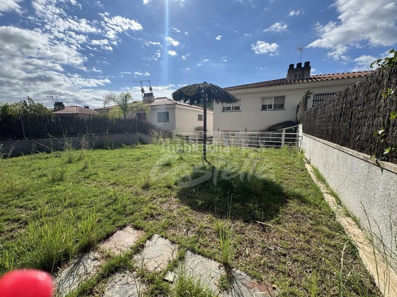 Foto 607fdf70-0e58-4248-95d4-13b3eed83606. Casa atención a todos los amantes de la vida tranquila y confortable en un entorno privilegiado! les presento una oportunidad única par en Argentona
