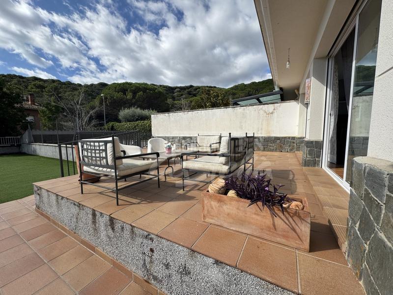 Foto 935ca9f1-155f-450b-af86-8aeb49fff4f8. Casa atención a todos los amantes de la vida tranquila y confortable en un entorno privilegiado! les presento una oportunidad única par en Argentona