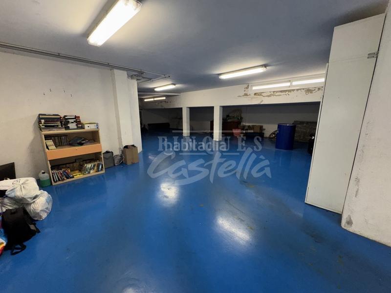 Foto b7c0e3de-728c-491b-b05f-a34aa90fbe10. Casa atención a todos los amantes de la vida tranquila y confortable en un entorno privilegiado! les presento una oportunidad única par en Argentona