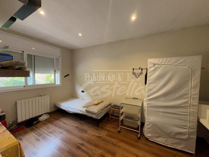 Foto eb10fd6e-eb96-4e4e-9f05-0818eb3dcd4d. Casa atención a todos los amantes de la vida tranquila y confortable en un entorno privilegiado! les presento una oportunidad única par en Argentona