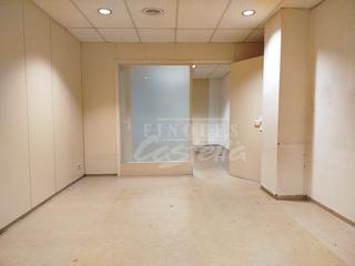 Rent Office space in Centre. Local en el centro de mataró , ideal para oficinas.amplio local