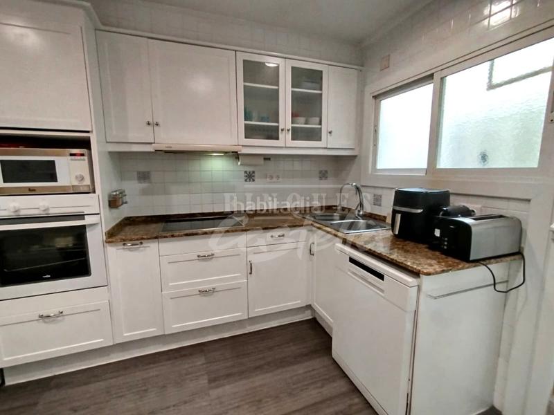 Foto 08d4be25-98dc-4366-a839-c409f8d13ddd. Piso en exclusiva para nuestros clientes imagina vivir en un lugar donde cada detalle está pensado para hacerte la vida más cómoda y ag en Mataró