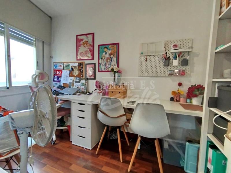 Foto a70adc88-670e-4075-8d6a-5693f304a813. Piso en exclusiva para nuestros clientes imagina vivir en un lugar donde cada detalle está pensado para hacerte la vida más cómoda y ag en Mataró
