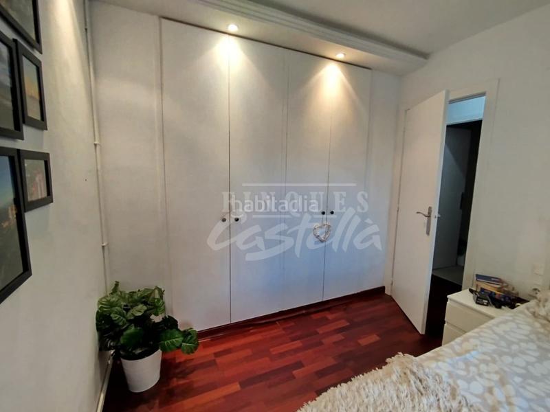 Foto b1148fd4-ee13-4f90-9f1e-c95661412d65. Piso en exclusiva para nuestros clientes imagina vivir en un lugar donde cada detalle está pensado para hacerte la vida más cómoda y ag en Mataró