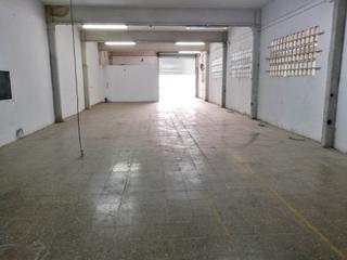 Location Bâtiment à usage industriel à El Palau - Escorxador. Disponible en noviembrefantástica nave en planta baja de alquile